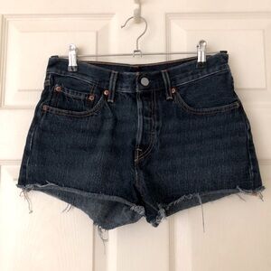 Levi’s 501 Button Fly Denim Shorts Dark Wash Size W26